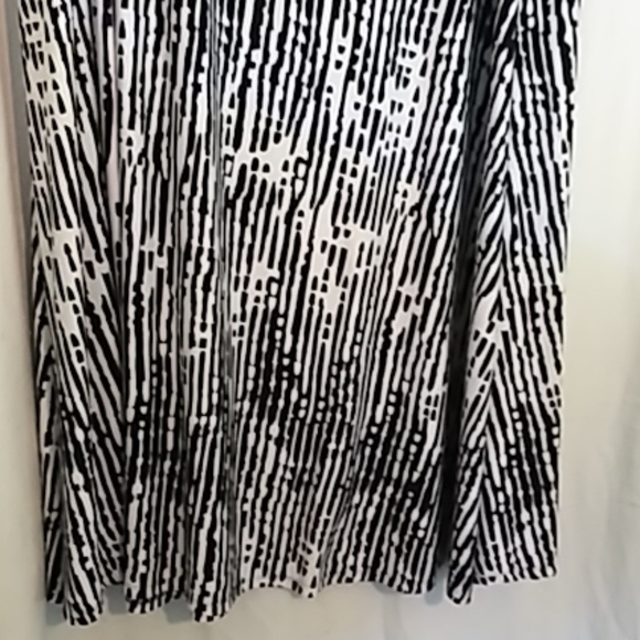 Robert Louis 3X maxi skirt - Picture 2 of 7